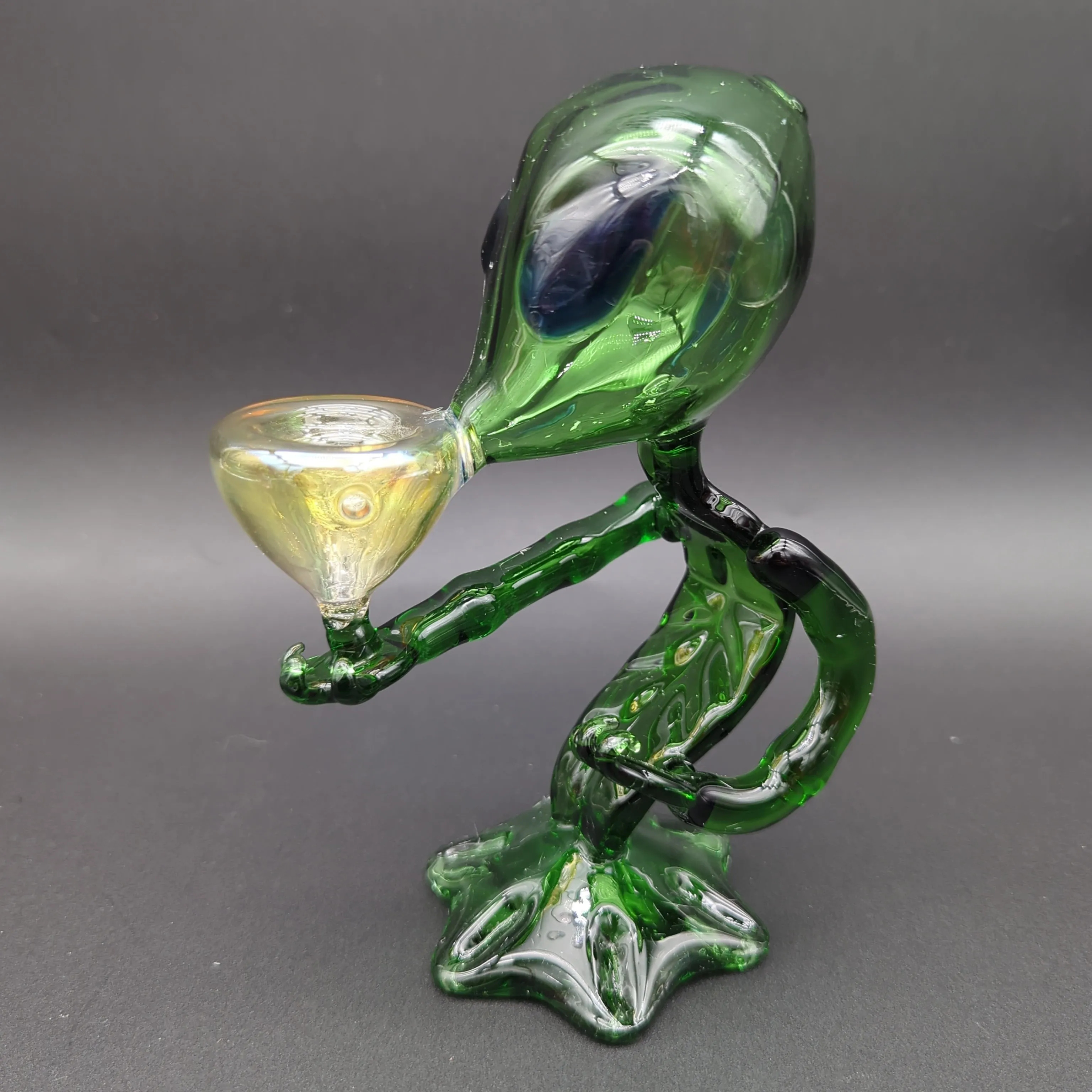 Alien Dry Novelty Weed Pipe