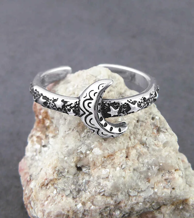 Crescent Moon With Stars Oxidized Toe or Midi Ring, Adjustable