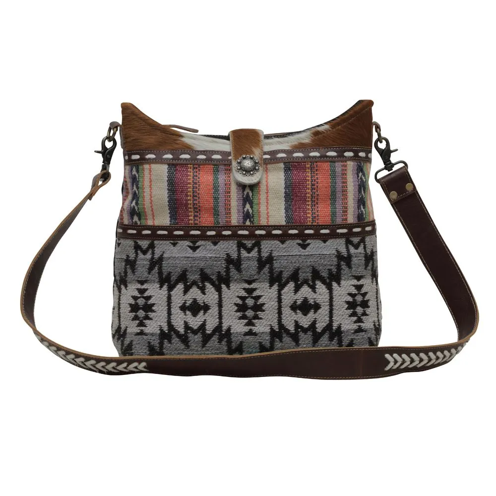 Myra Bag Aspaldiko Shoulder Bag: Versatile Elegance with Singular Design