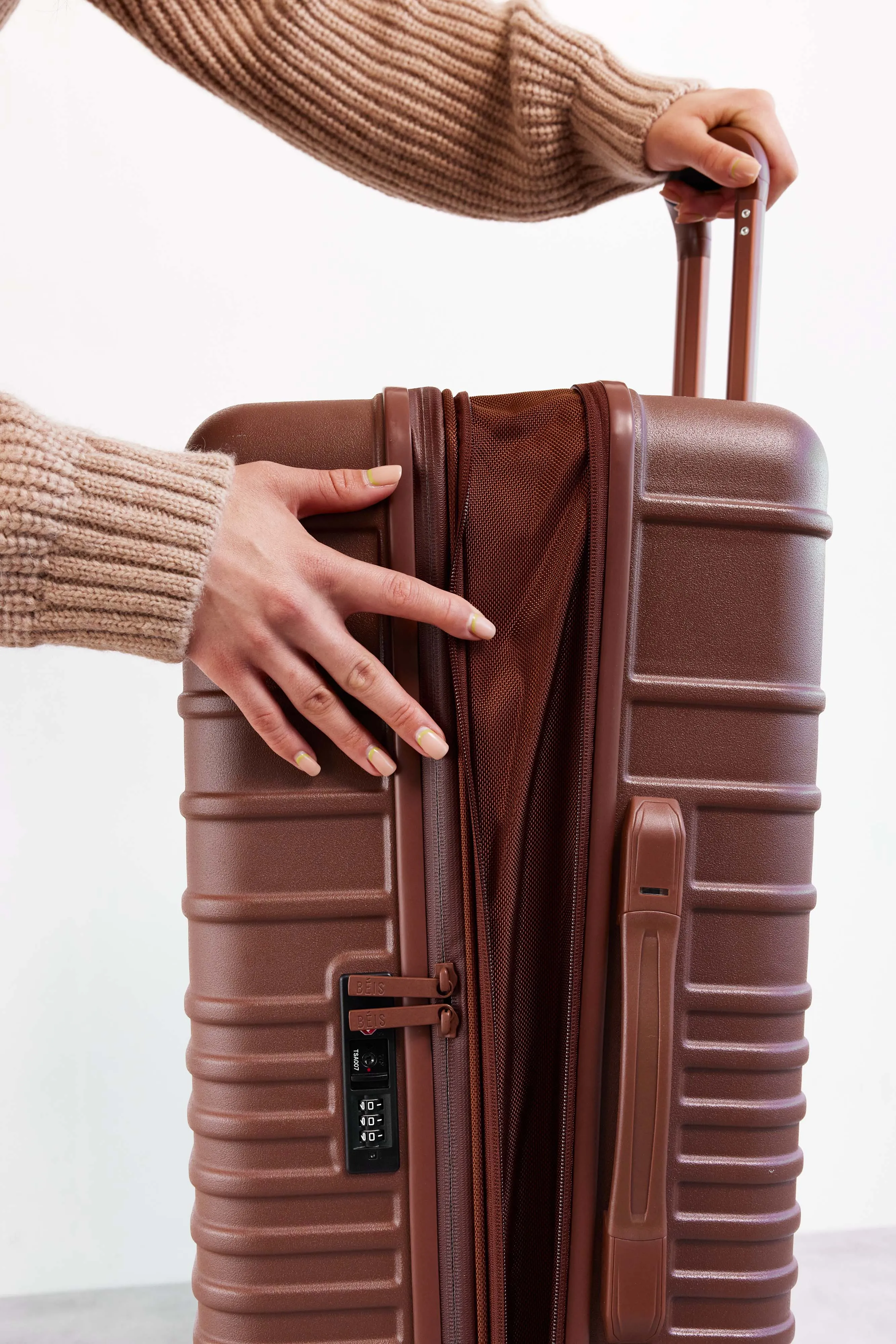 The Carry-On Roller in Maple