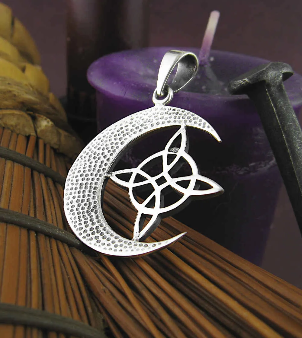 Witch's Knot With Crescent Moon Pendant